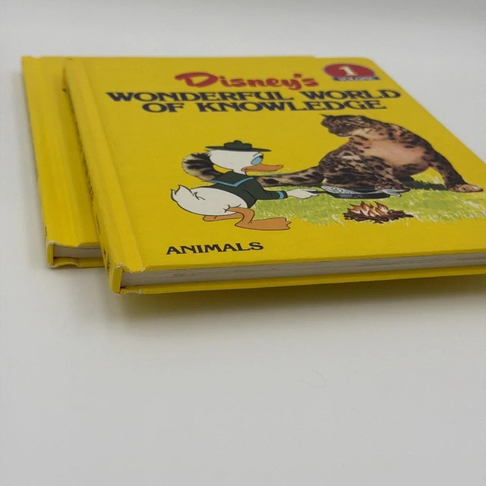 Disney Wonderful World of‎ Knowledge Books Vol 1 2 Animals Nature Grolier 1986